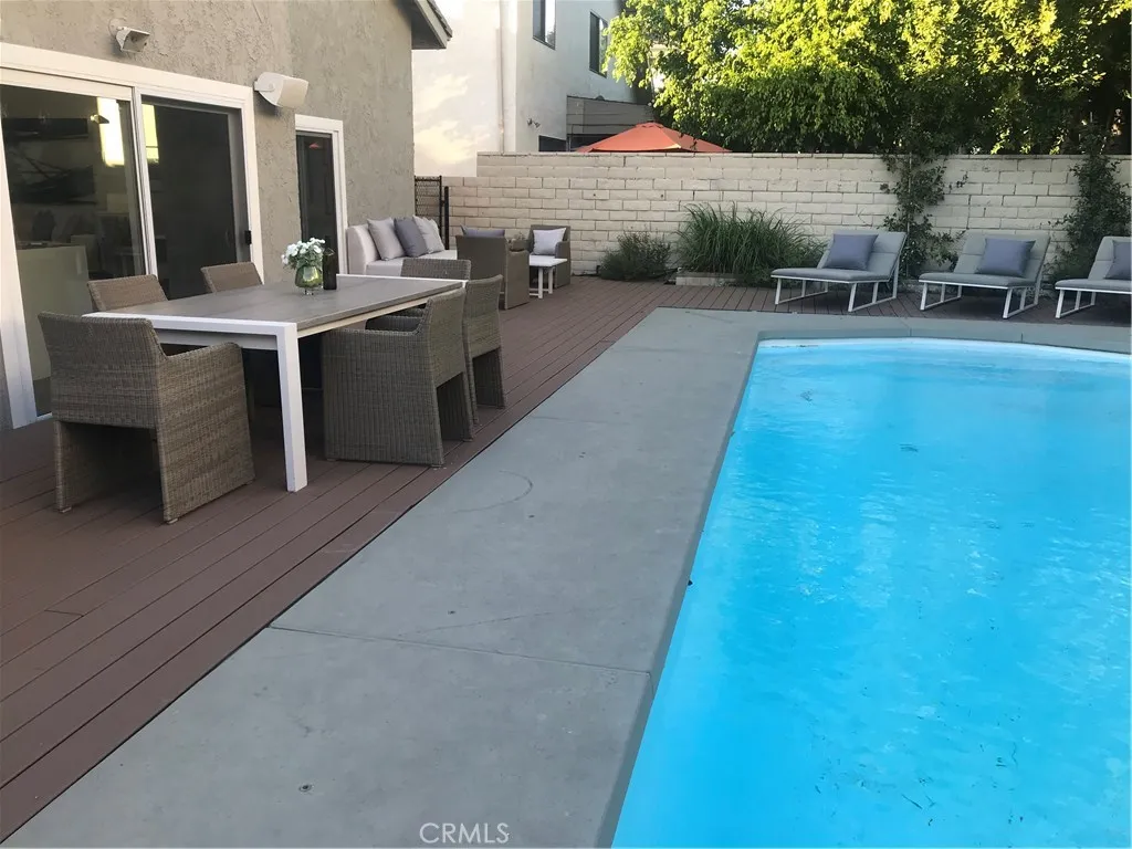 Valley Village, California 91607, United States, 4 Bedrooms Bedrooms, ,3 BathroomsBathrooms,Residential,Active,189349