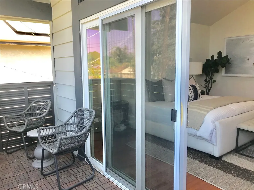 Valley Village, California 91607, United States, 4 Bedrooms Bedrooms, ,3 BathroomsBathrooms,Residential,Active,189349