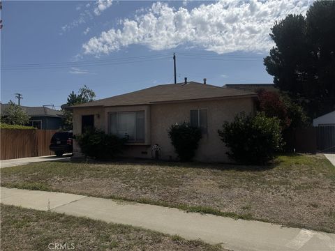 10555 Karmont South Gate CA 90280