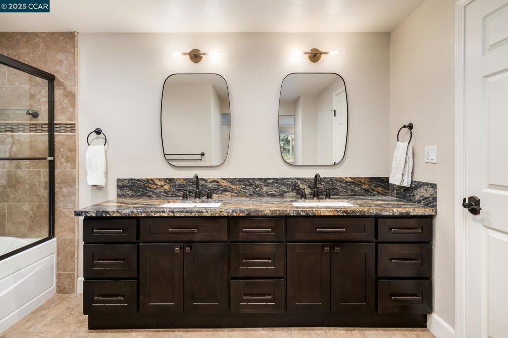 WOODMONT - Residential