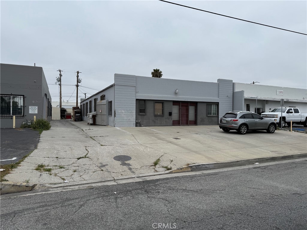 Located at 1513 W. El Segundo Blvd., this 5,060 square foot commercial building sits on a 9,576 square foot lot and offers a versatile layout ideal for a range of business uses. With the building currently vacant, the property is ideal for an owner user or investor looking for passive income. The building layout includes approximately 1,000 square feet of office space and 4,060 square feet of warehouse space, providing afunctional mix for operations requiring both administrative and industrial areas. The building features a rear roll-up door for convenient loading and truck access along the side of the building. Parking for several cars located in both the front and back. The building is powered by a robust 400 AMP,3-phase electrical system. Zoned ML, the property supports various commercial, industrial, and manufacturing applications. Priced at $187per square foot, this single-unit facility presents a valuable opportunity for an owner-user or investor seeking a flexible space in a strategic location.