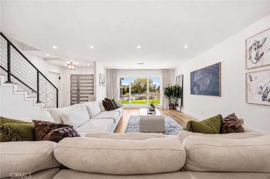 Properties 1 13012 Malena