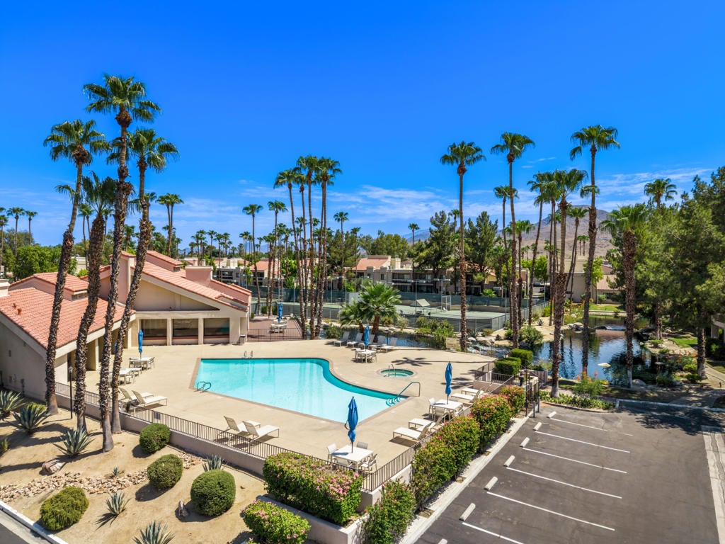 35200 Cathedral Canyon Drive E39