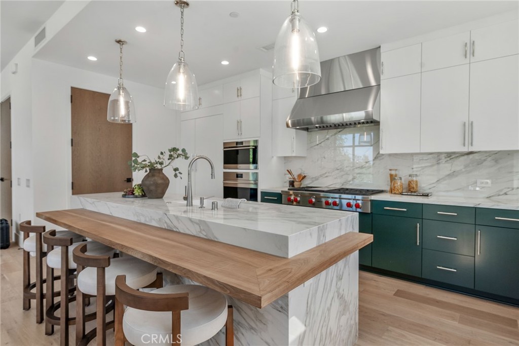 4251 Uptown Newport Drive 2