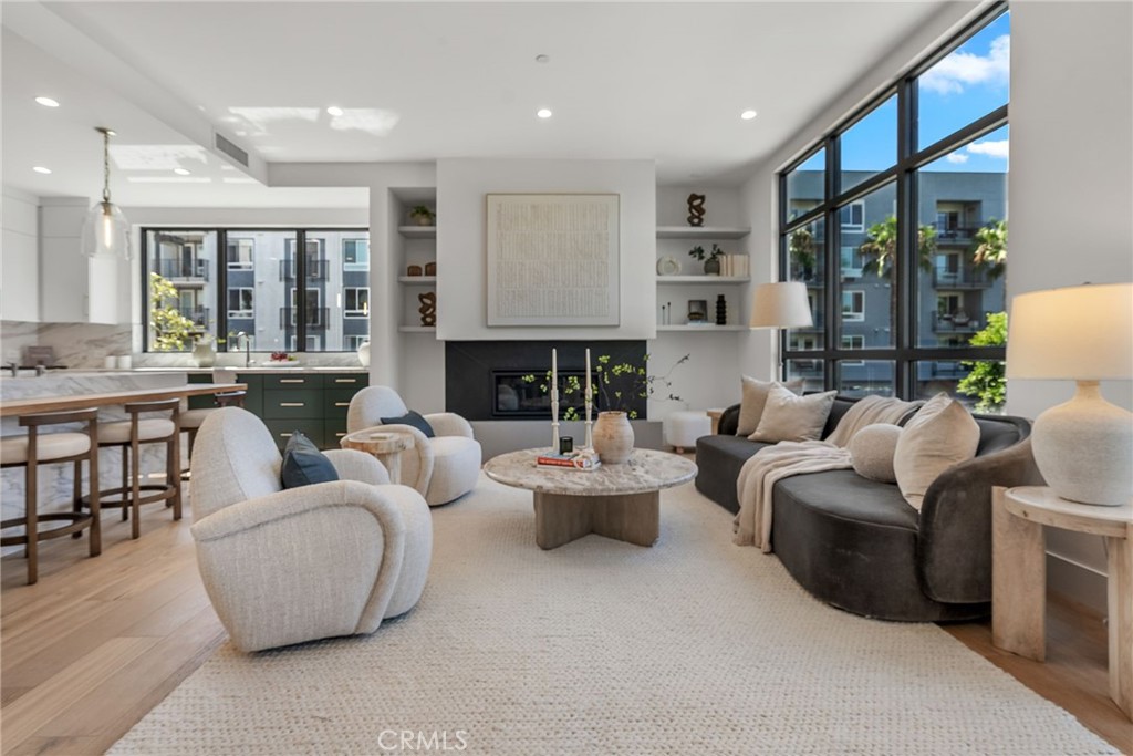 4251 Uptown Newport Drive 2