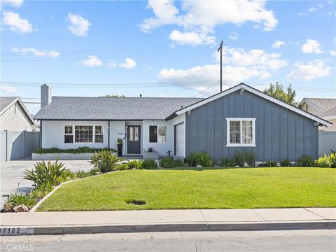 Photo of 17102 Kampen Lane, Huntington Beach, CA 92647 (MLS # OC26062056)