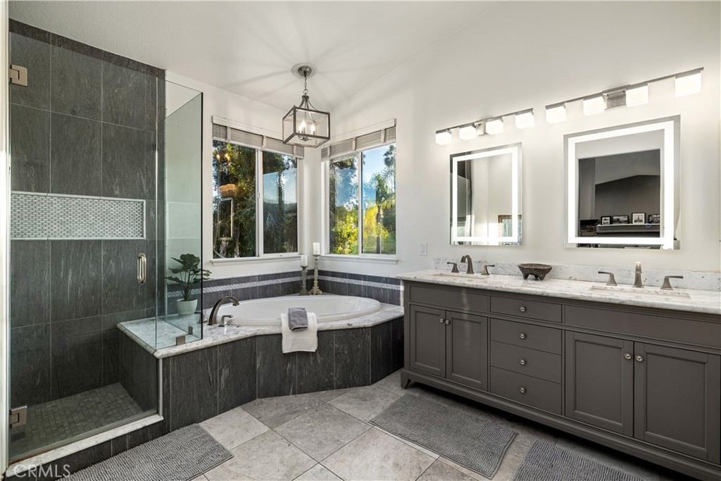 La Verne, California, 91750, United States, 5 Bedrooms Bedrooms, ,4 BathroomsBathrooms,Residential,Active,2018450
