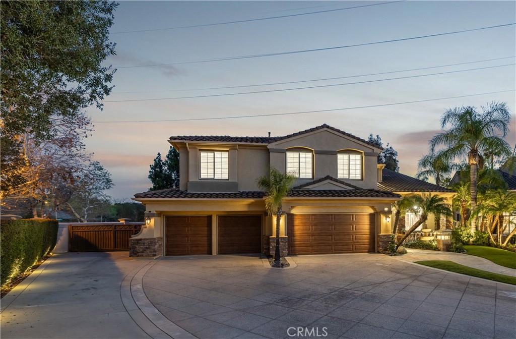 2398 Meadow Glen