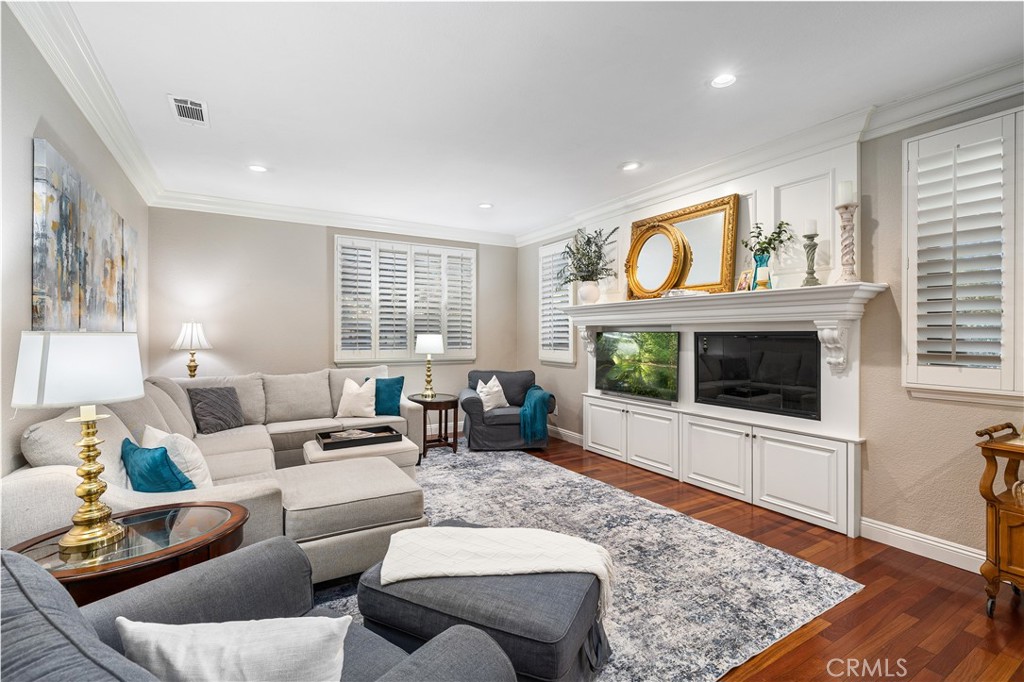 La Verne, California, 91750, United States, 5 Bedrooms Bedrooms, ,4 BathroomsBathrooms,Residential,Active,2018450
