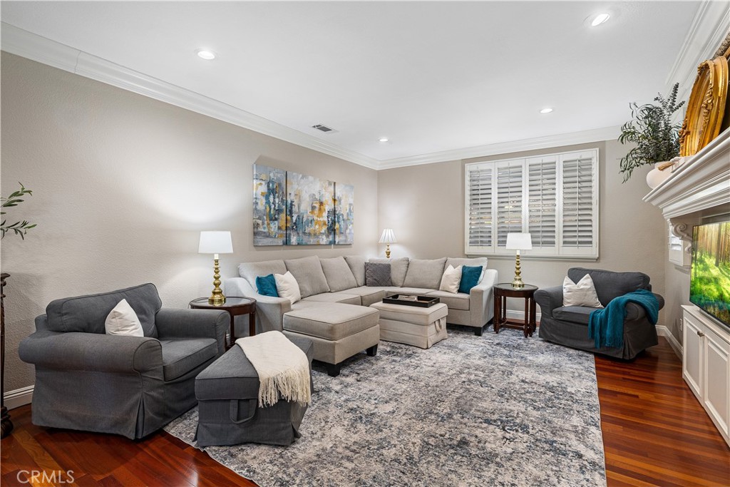 La Verne, California, 91750, United States, 5 Bedrooms Bedrooms, ,4 BathroomsBathrooms,Residential,Active,2018450