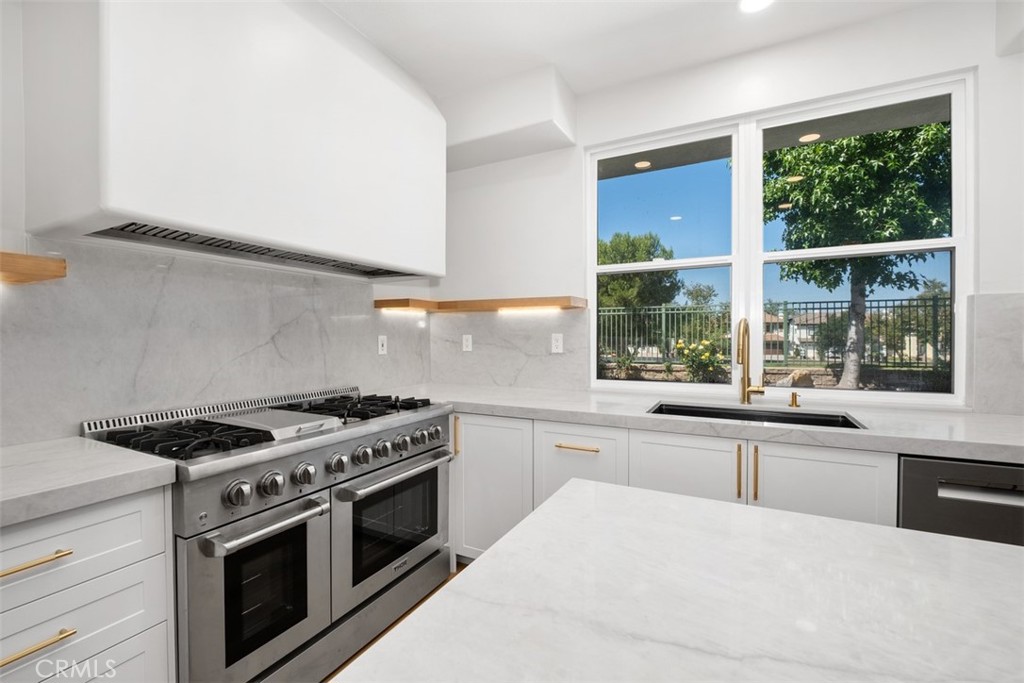 Laurels (DLAU) - Residential
