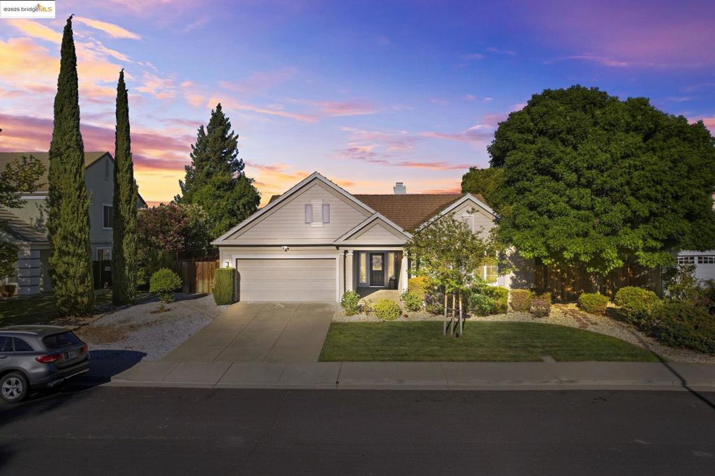 Welcome to this charming single-story home in Brentwood’s sought-after Pulte subdivision! Featuring 4 bedrooms, 2 baths, and 2,218 sqft on a generous landscaped 8,800 sqft lot, this home offers stylish laminate/tile flooring, recessed lighting, and updated baths. The updated kitchen with quartz countertops, crown molding, wainscoting, and dual-sided fireplace adds warmth and character. The 3-car tandem garage includes a 400 sqft studio conversion with separate-entry offering 1 bedroom, 1 bath, and a kitchenette - perfect for passive income or multi-gen living! Enjoy curb appeal, possible RV parking, and easy access to Hwy 4 and The Streets of Brentwood.