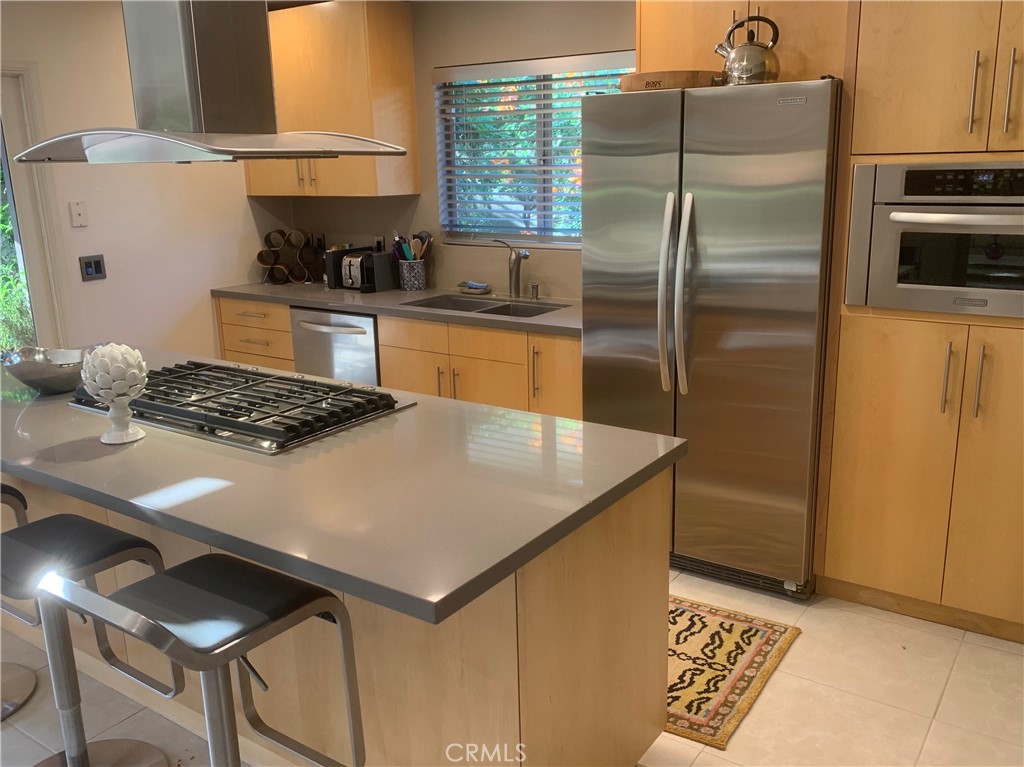 Los Conejos - Residential Lease