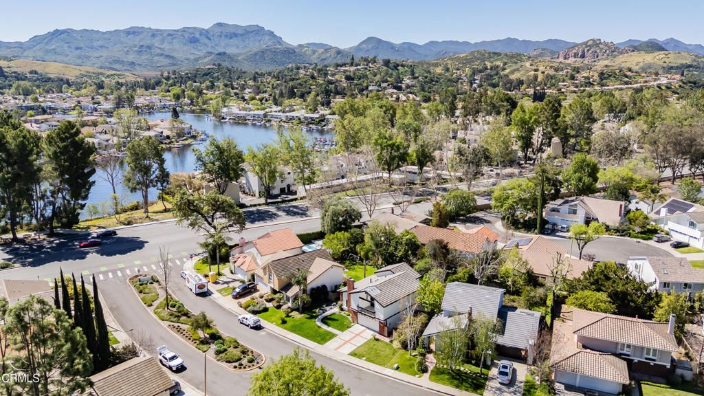 Photo of 1093 Evenstar Avenue, Westlake Village, CA 91361 (MLS # V1-35270)