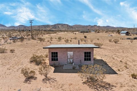 Photo of 56172 Cone Boulevard, Landers, CA 92285 (MLS # JT26056913)