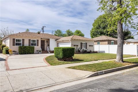 10145 Noble San Fernando CA 91345
