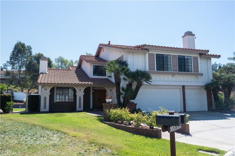 Photo of 20545 Via Belleza, Yorba Linda, CA 92886 (MLS # PW26147715)
