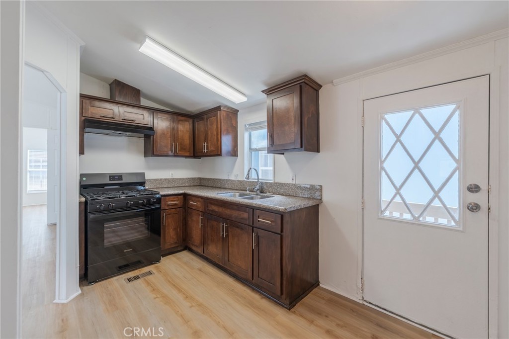 12062 W Edinger Spc 19