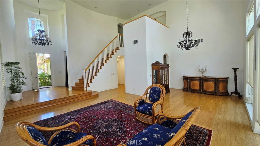 Properties 2 7317 Dunbarton Avenue
