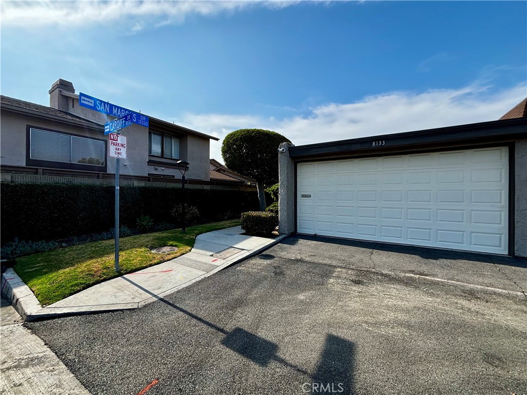 8133 Cardiff Dr