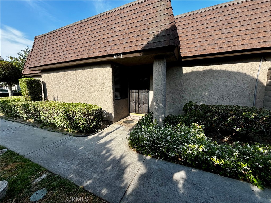 8133 Cardiff Dr