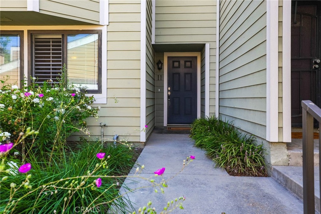 Photo of 11 Northwind Court, Newport Beach, CA 92663 (MLS # OC26182466)