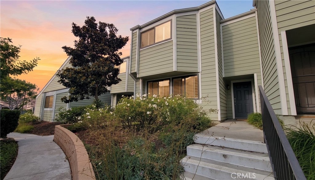 Photo of 11 Northwind Court, Newport Beach, CA 92663 (MLS # OC26182466)