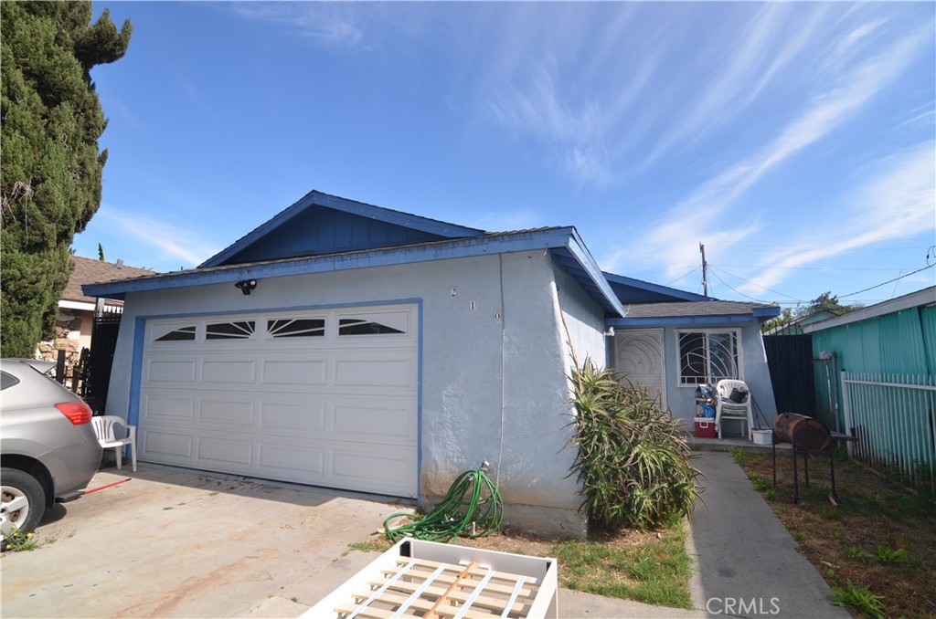 210 W 89th
