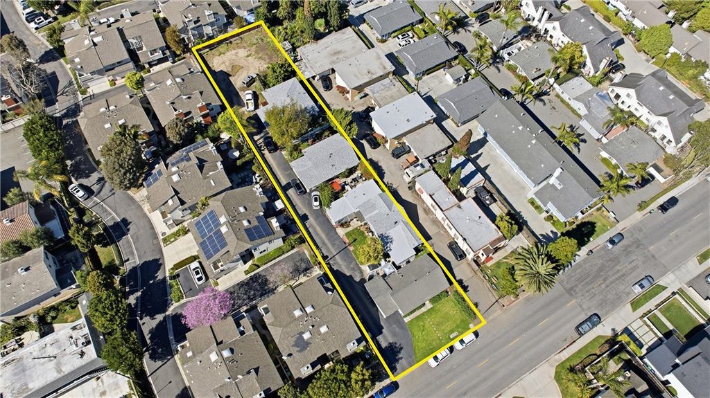 Photo of 2525 Elden Ave, Costa Mesa, CA 92627 (MLS # OC26068942)