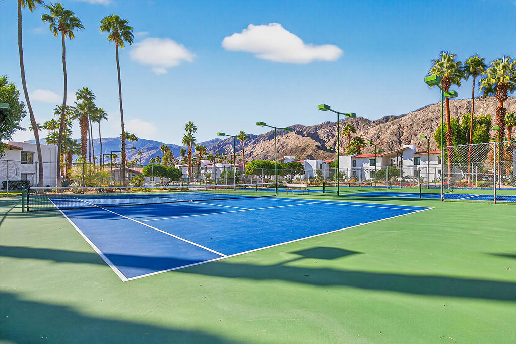 Ramon Estados - Residential