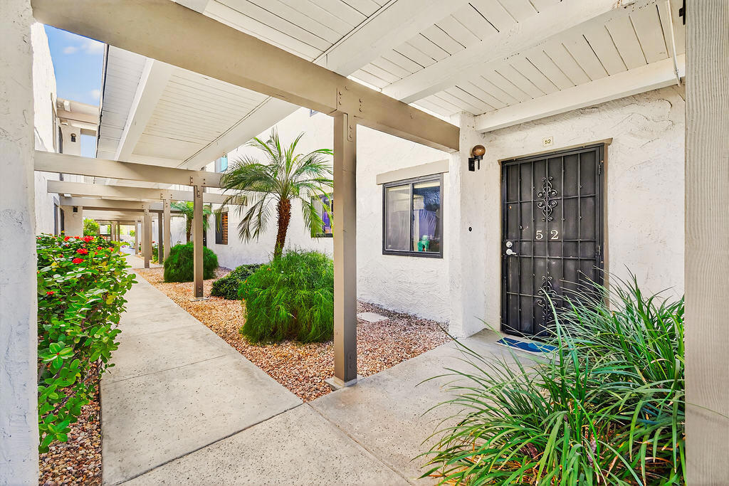 Ramon Estados - Residential