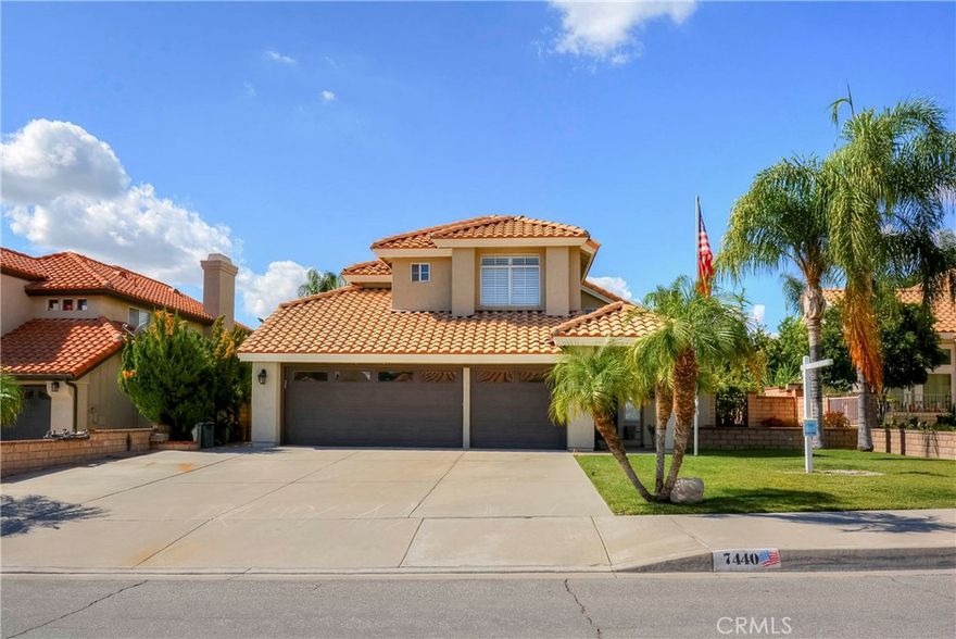 Welcome to this stunning 4-bedroom, 3-bathroom home perfectly situated on a quiet cul-de-sac in one of Highland’s most desirable neighborhoods. Completely turn-key and recently remodeled, this spacious property combines modern comfort with timeless charm.

Step inside to enjoy laminate wood flooring, elegant wood shutters, and vaulted ceilings that create an open, airy feel throughout. The bright, updated kitchen flows seamlessly into the family living areas — ideal for both everyday living and entertaining.

This home comes equipped with a solar system for energy efficiency, a three-car garage, and beautifully landscaped front and back yards that offer great curb appeal and outdoor enjoyment.

Located near excellent schools, parks, and shopping, this property has everything you need — and it’s available for immediate move-in!

Don’t miss this incredible opportunity to own a truly move-in-ready home in Highland.
