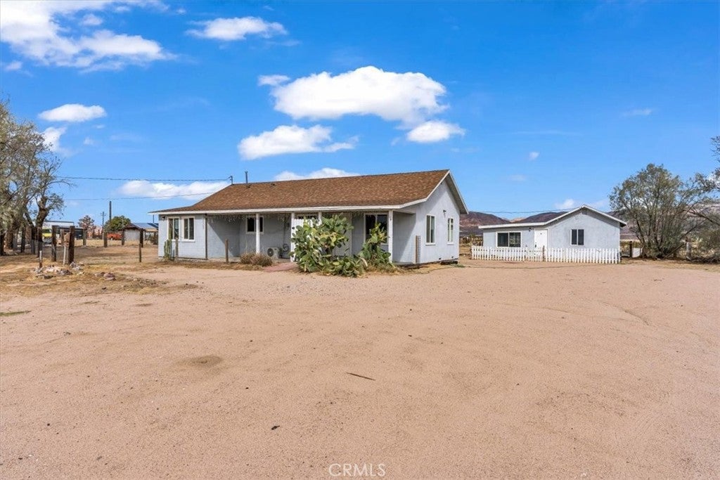 37016 Yermo Road