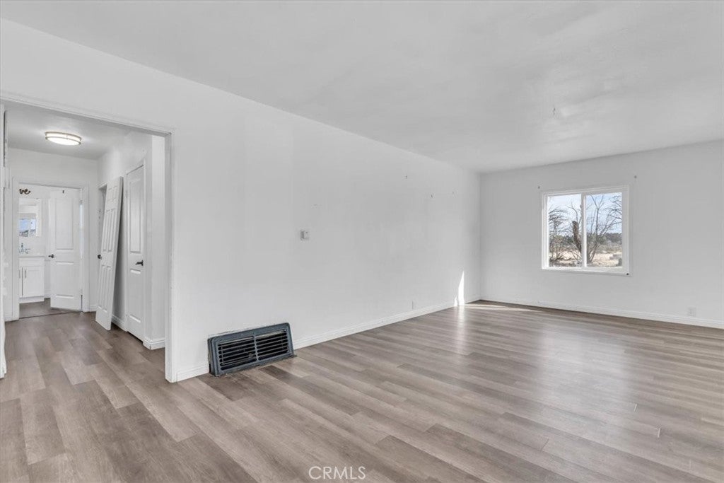 37016 Yermo Road