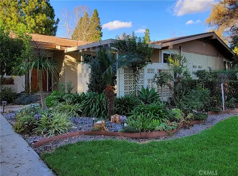 65 Calle Aragon Unit F, Laguna Woods, CA 92637 - MLS#: OC25190470