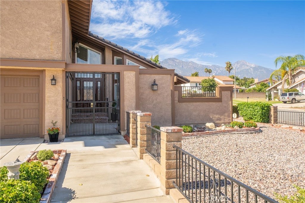 1525 Bridget Court