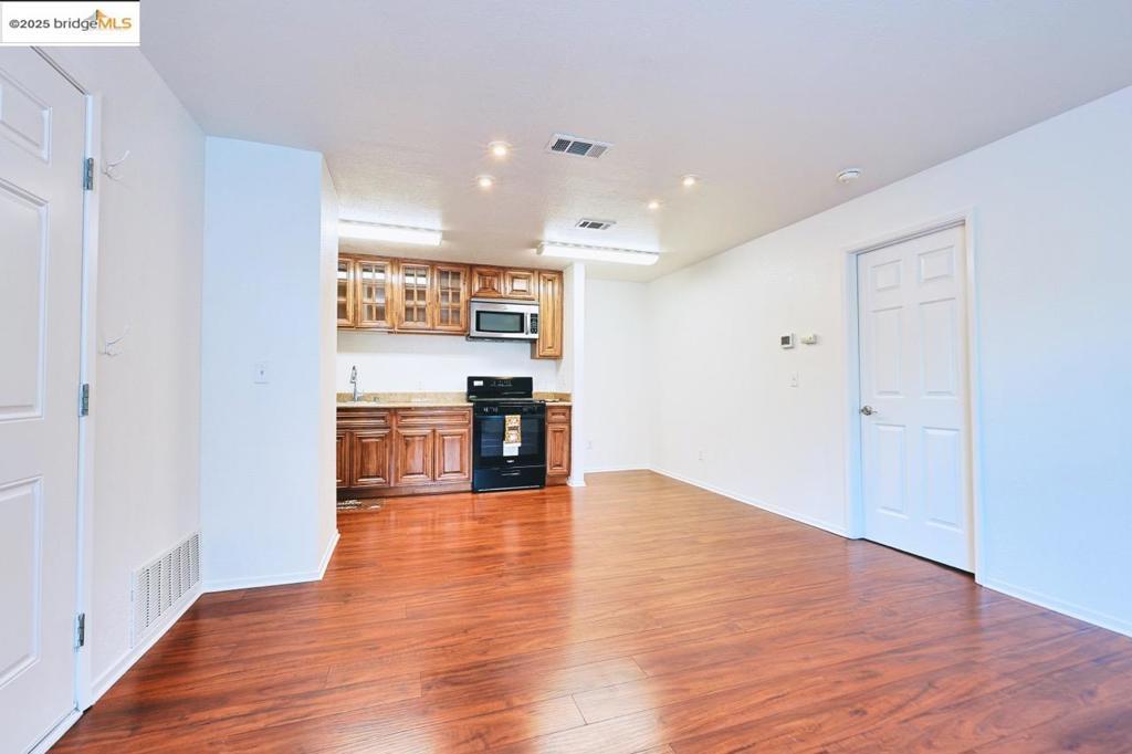 Not Listed - Residential