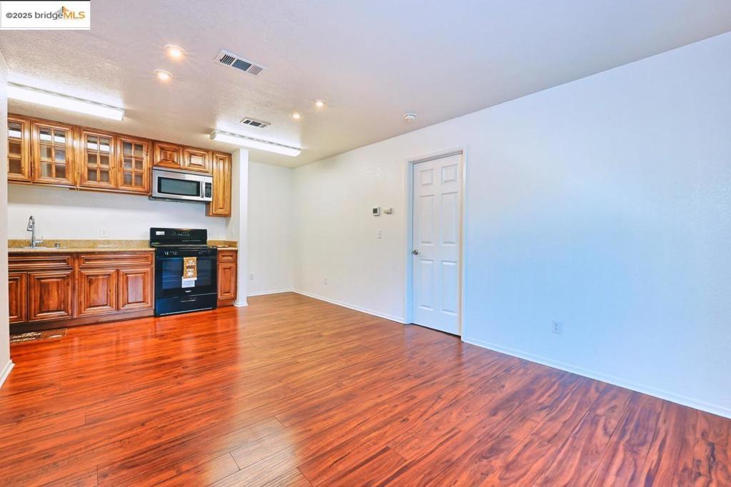 Not Listed - Residential