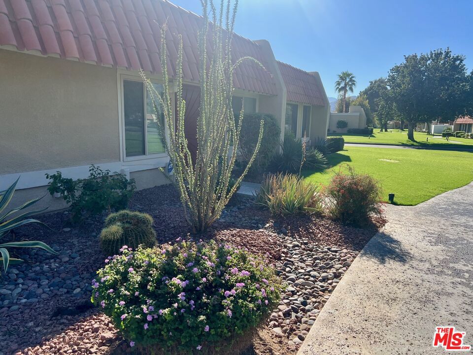 Mountain View Villas - Residential