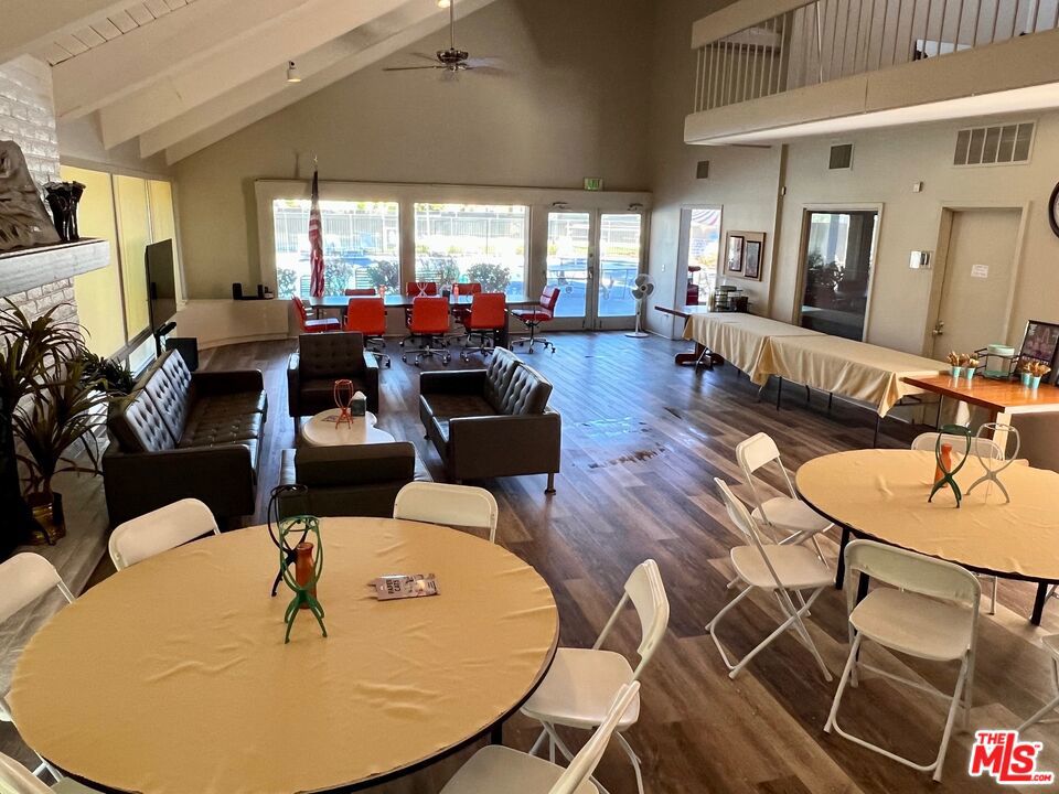 Mountain View Villas - Residential