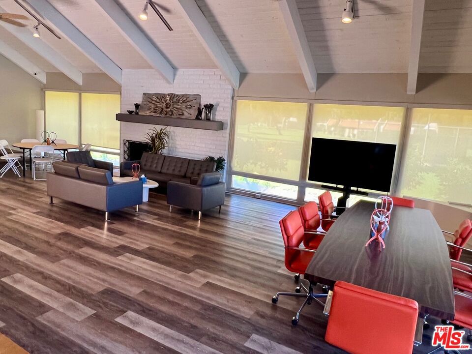 Mountain View Villas - Residential