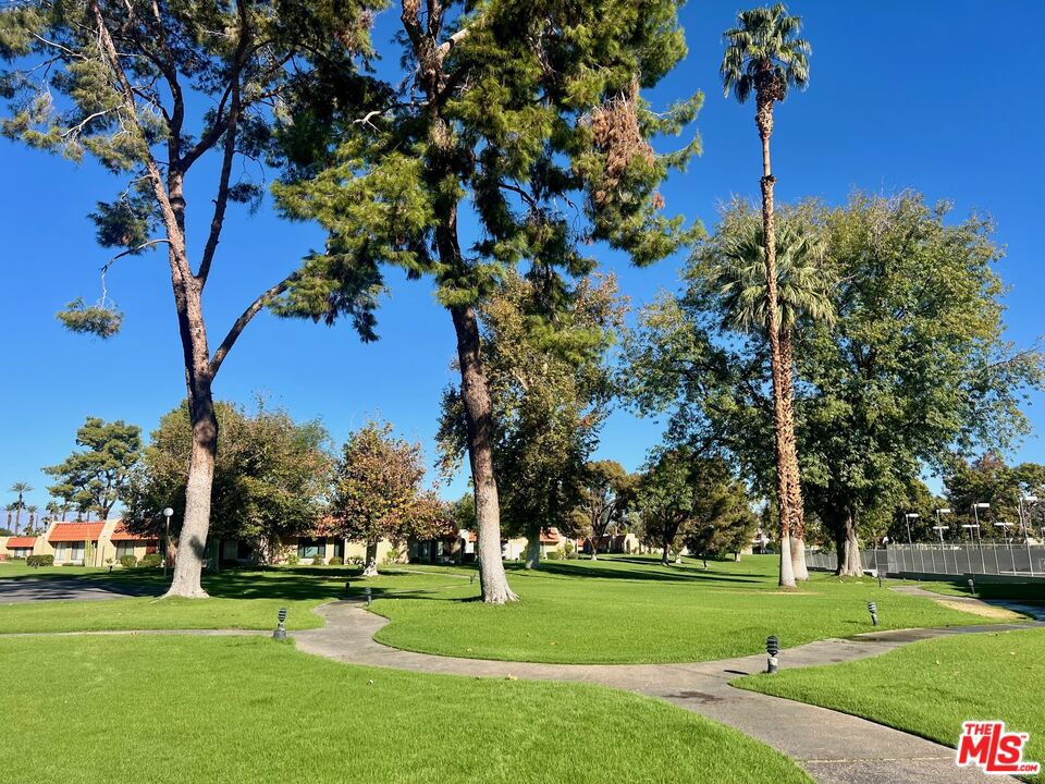 Mountain View Villas - Residential