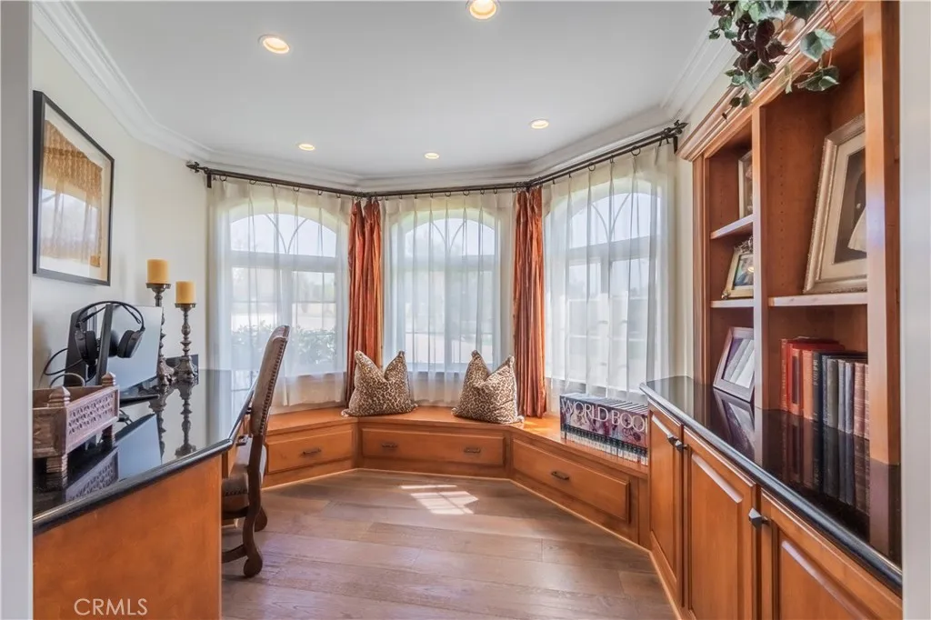 Whittier, California 90605, United States, 4 Bedrooms Bedrooms, ,5 BathroomsBathrooms,Residential,Active,117966