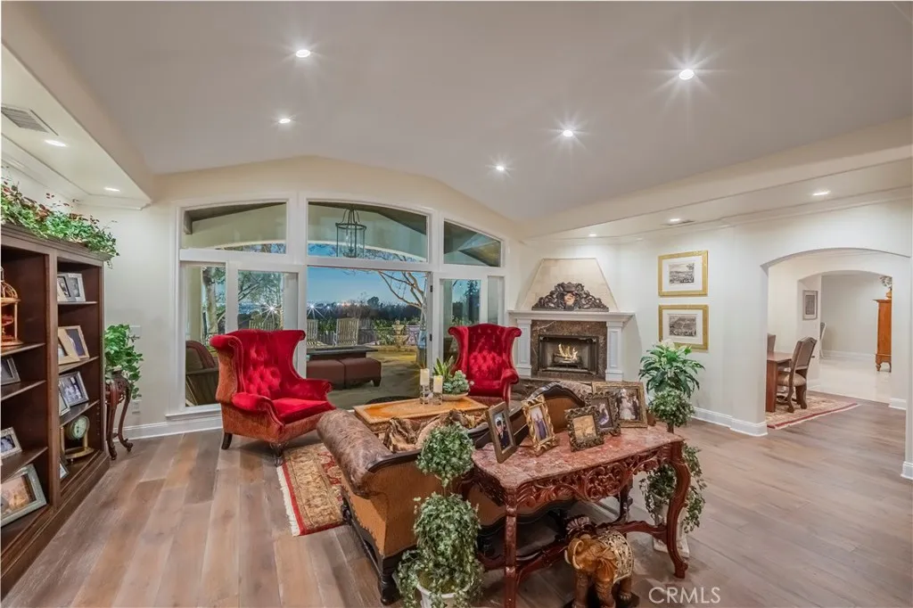 Whittier, California 90605, United States, 4 Bedrooms Bedrooms, ,5 BathroomsBathrooms,Residential,Active,117966