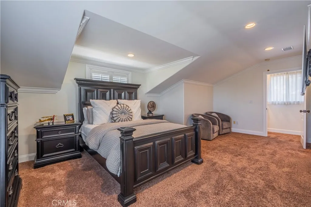 Whittier, California 90605, United States, 4 Bedrooms Bedrooms, ,5 BathroomsBathrooms,Residential,Active,117966