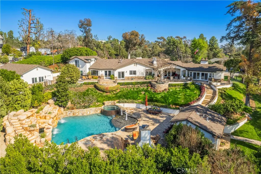 Whittier, California 90605, United States, 4 Bedrooms Bedrooms, ,5 BathroomsBathrooms,Residential,Active,117966