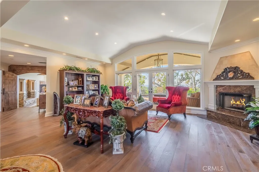 Whittier, California 90605, United States, 4 Bedrooms Bedrooms, ,5 BathroomsBathrooms,Residential,Active,117966