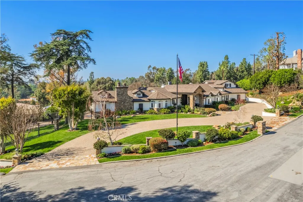 Whittier, California 90605, United States, 4 Bedrooms Bedrooms, ,5 BathroomsBathrooms,Residential,Active,117966