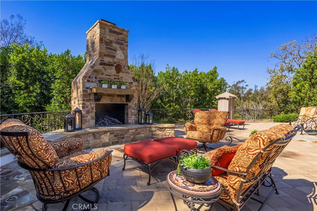 Whittier, California 90605, United States, 4 Bedrooms Bedrooms, ,5 BathroomsBathrooms,Residential,Active,117966