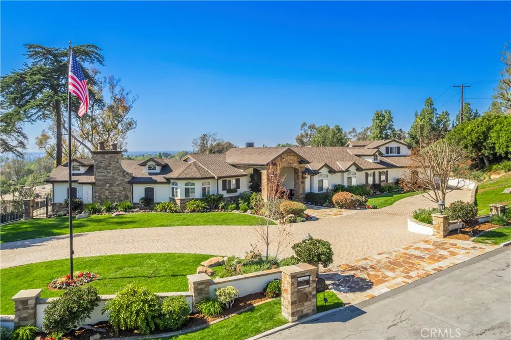 Whittier, California 90605, United States, 4 Bedrooms Bedrooms, ,5 BathroomsBathrooms,Residential,Active,117966